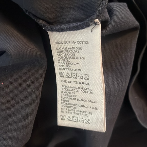 Tommy Bahama navy blue top size Large - Picture 4 of 4